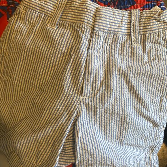 BOY'S 3T Clothing Mystery Box - Picture 12 of 13